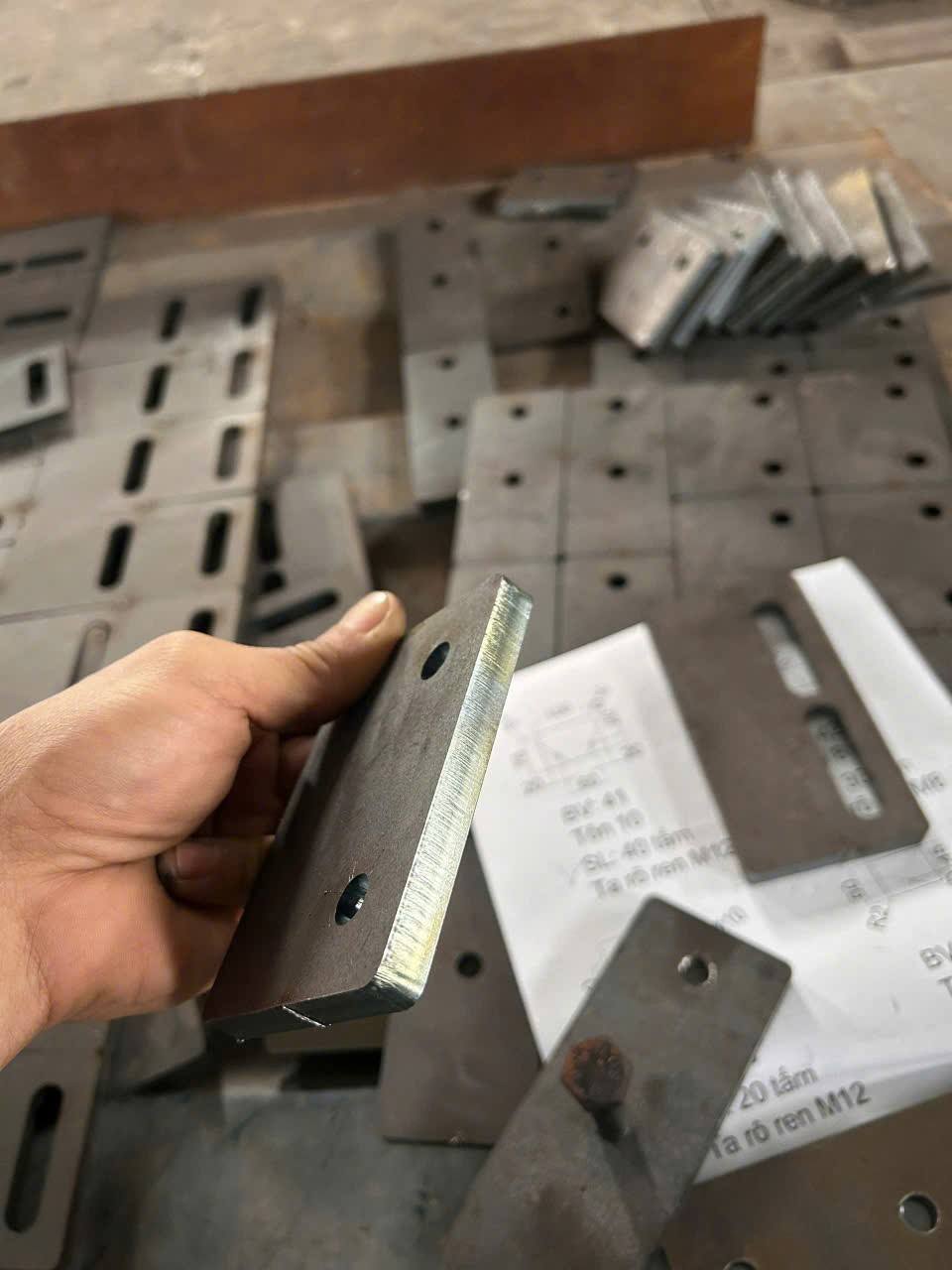 CẮT BẢN MÃ CNC